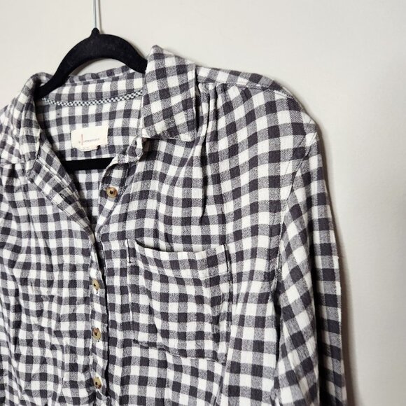 Anthropologie Black and White Checkered Button Down Shirt - Picture 2 of 6